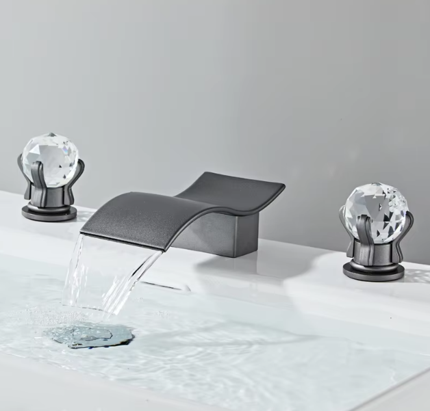 New Design Waterfall 3 Piece Bathroom Sink Faucet 3 Holes Dual Crystal Knobs Deck Mounted Wash Basin Faucet Tap