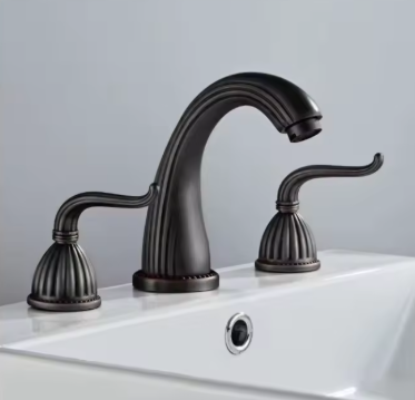 Modern Single-Hole Mounted All-Brass Three-Piece Bathroom Counter Basin Faucet Single Handle Anti-Splash Feature Stainless Steel
